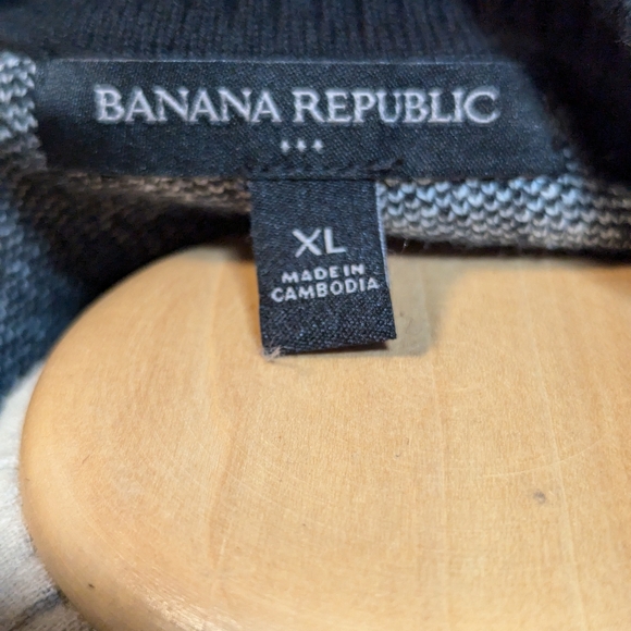 Women's plaid Banana Republic sweater size XL - Picture 10 of 14